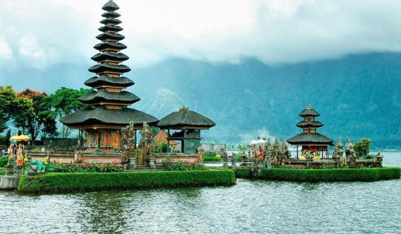 Danau di Bali