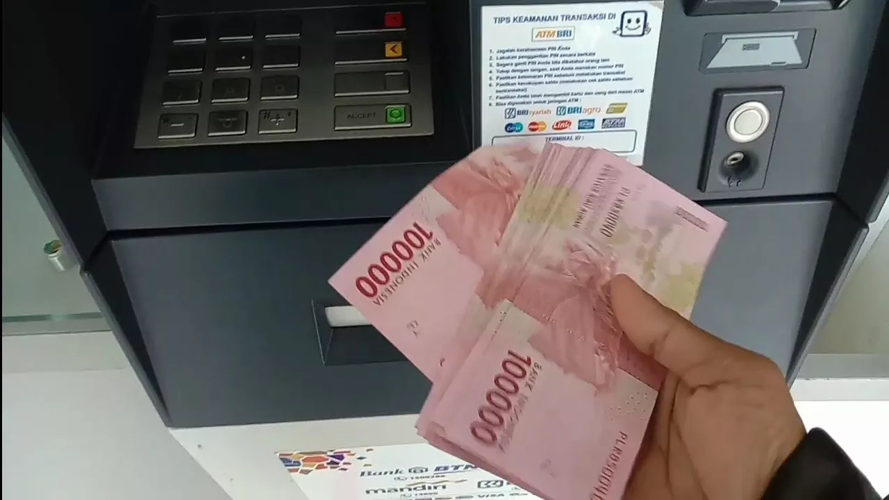 Cara Tarik Uang di ATM